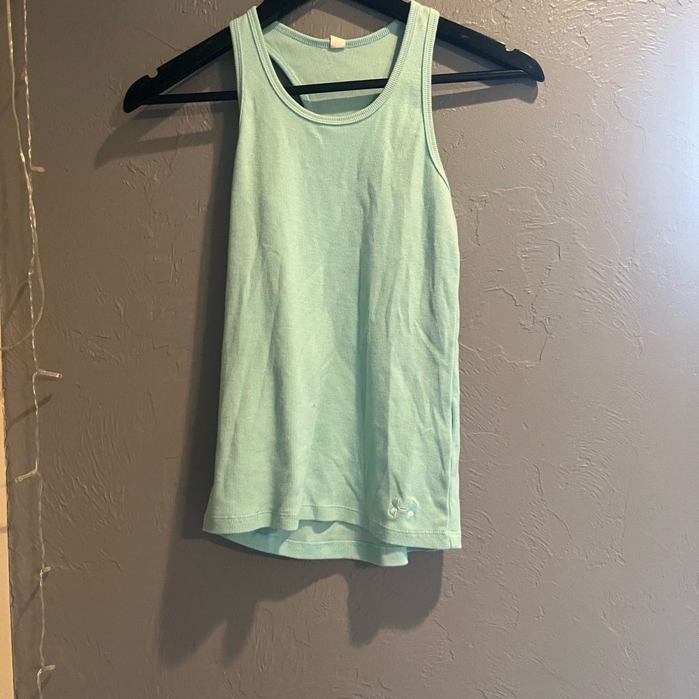 Under Armour Green Fitted Sleeveless Tank Top
